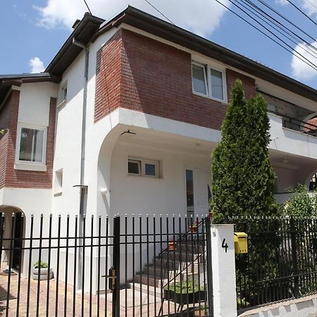 City Center Apartments Прилеп Экстерьер фото