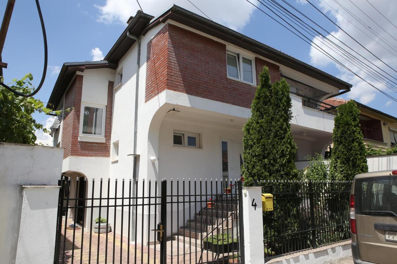 City Center Apartments Прилеп Экстерьер фото