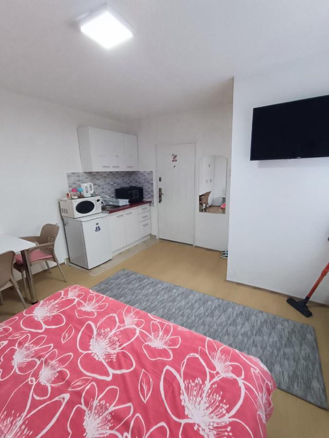 City Center Apartments Прилеп Экстерьер фото
