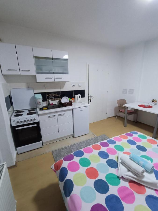 City Center Apartments Прилеп Экстерьер фото